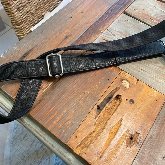 New Small crossbody shoulder bag - Picture 7 of 7